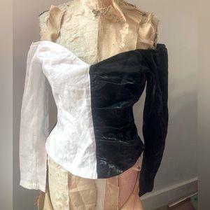 Color split sweetheart neck satin top